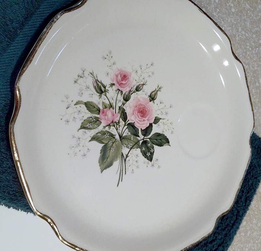 Cathy Rose (Scalloped Edge) Snack Plate by Sabin-1