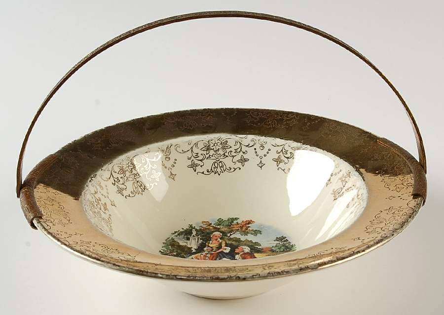 SAB5 Rim Soup Bowl w/Detachable Metal Handle by Sabin-1
