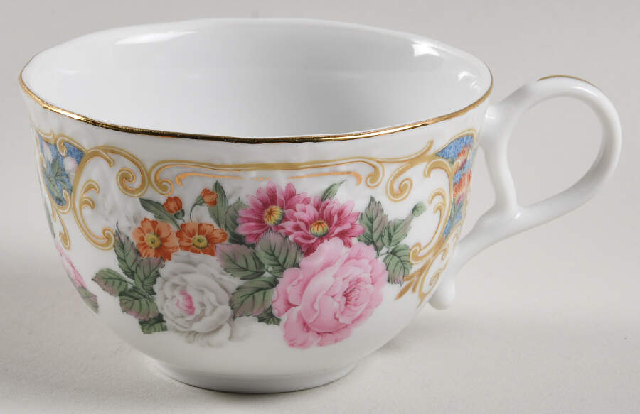 Amore Flat Cup by Sadek-1
