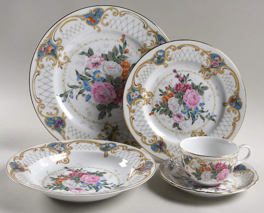 Amore 5 Piece Place Setting by Sadek-1
