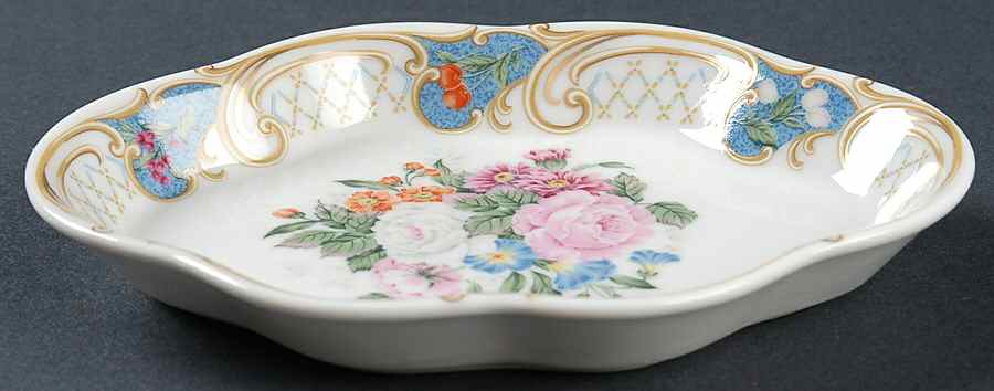 Amore Soap Dish by Sadek-1