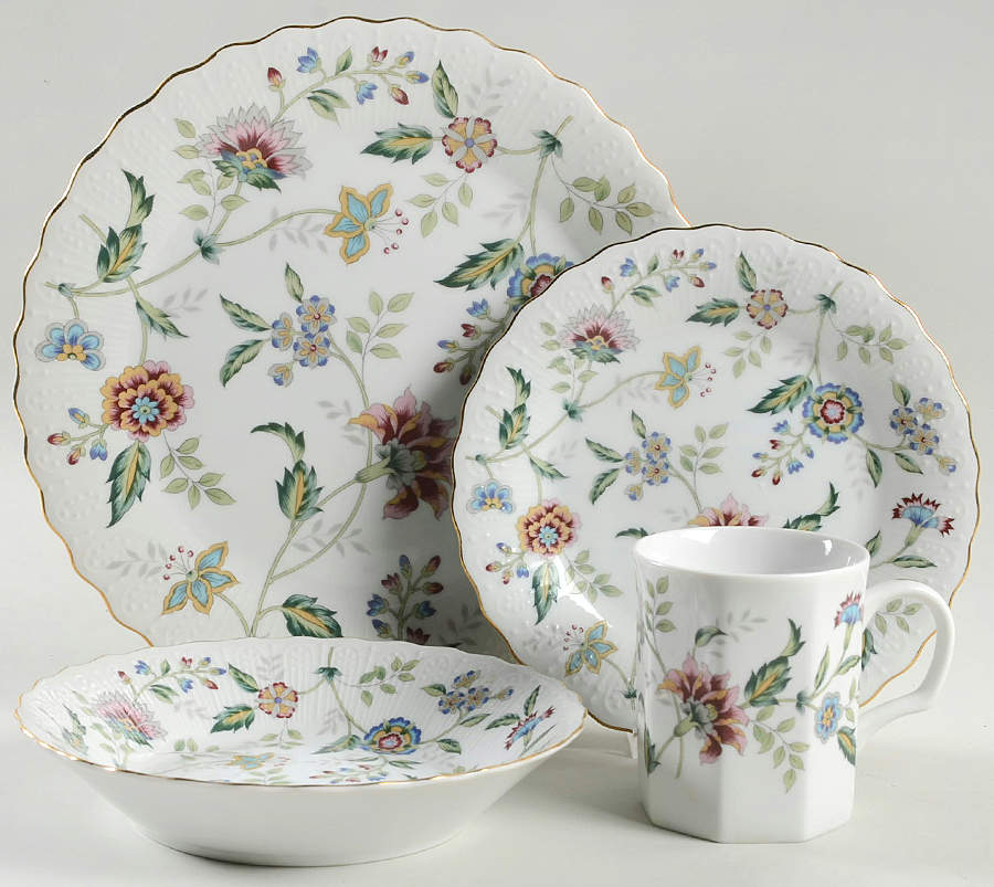 Buckingham 4 Piece Place Setting by Sadek-1