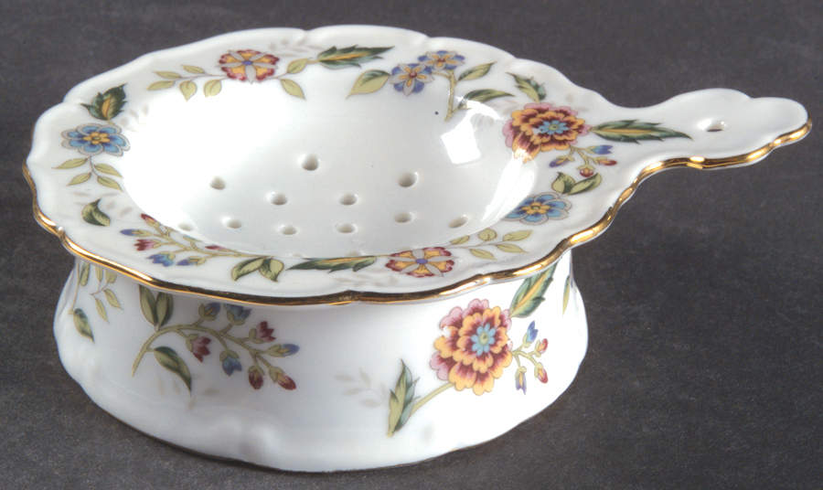 Buckingham Tea Strainer & Bowl by Sadek-1