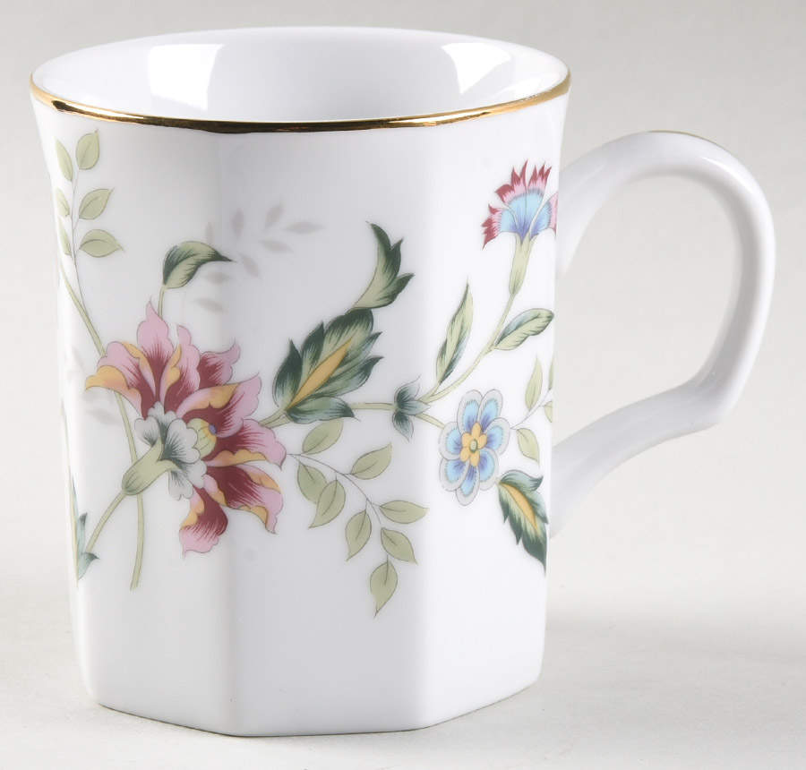 Buckingham Mug by Sadek-1