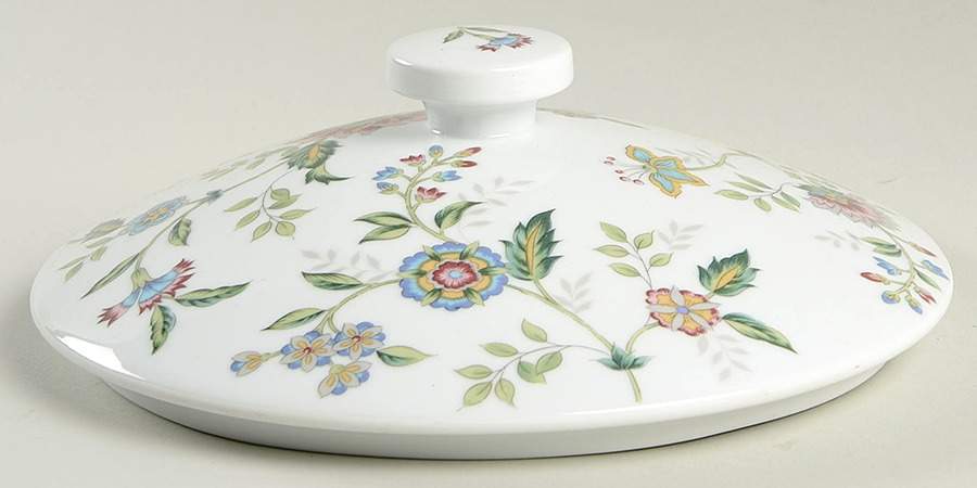 Buckingham Lid for 2 Qt Round Covered Casserole by Sadek-1