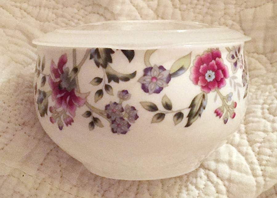 Buckingham 3" Storage Bowl Ceramic with Plastic Lid by Sadek-1