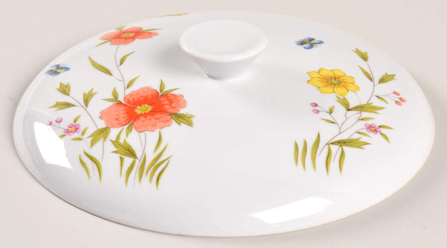 Country Flowers Lid for Medium Round Oven-To Table Casserole by Sadek-1