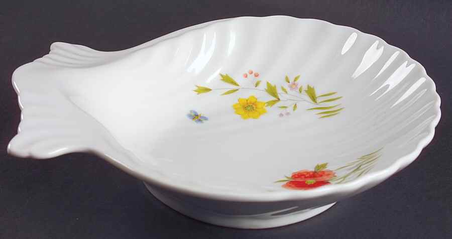 Country Flowers Shell Shaped Dish by Sadek-1