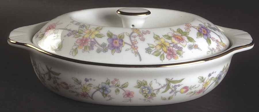 Corona (Gold Trim) 1 Quart Oval Covered Casserole by Sadek-1