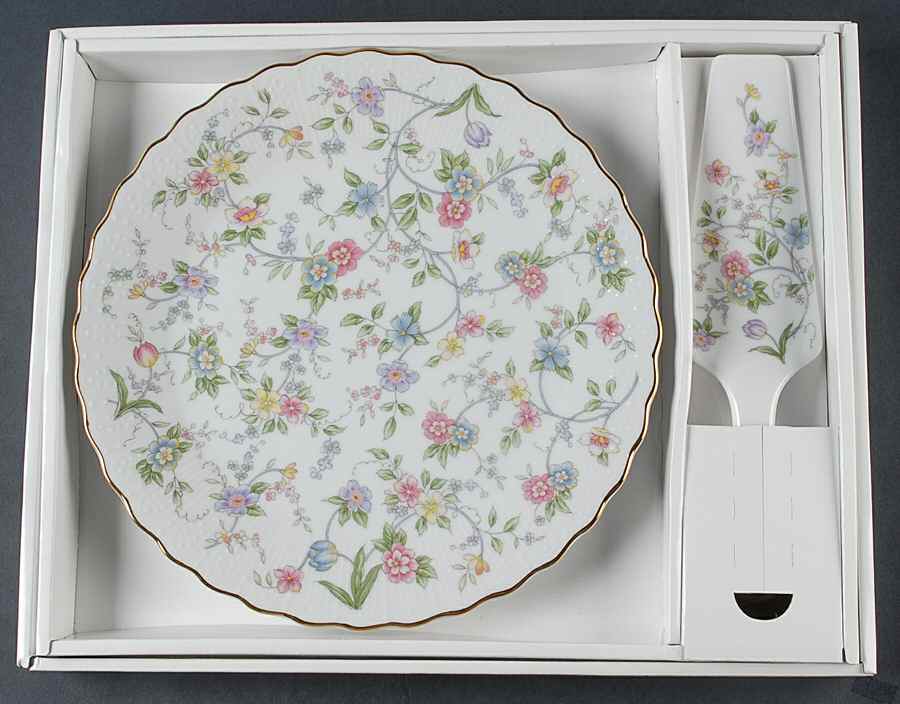 Corona (Gold Trim) Cake Plate & Solid Ceramic Server Set (Boxed) by Sadek-1