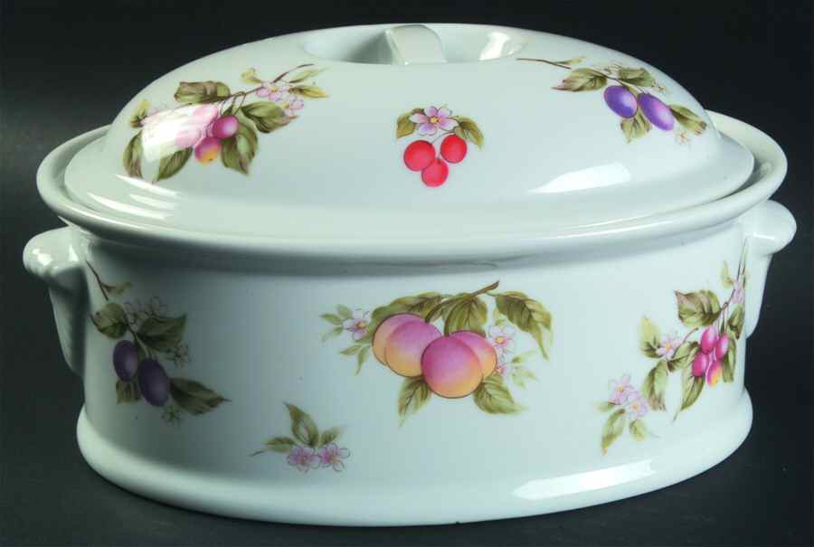 Fruit & Blossoms 2 Quart Oval Covered Casserole by Sadek-1