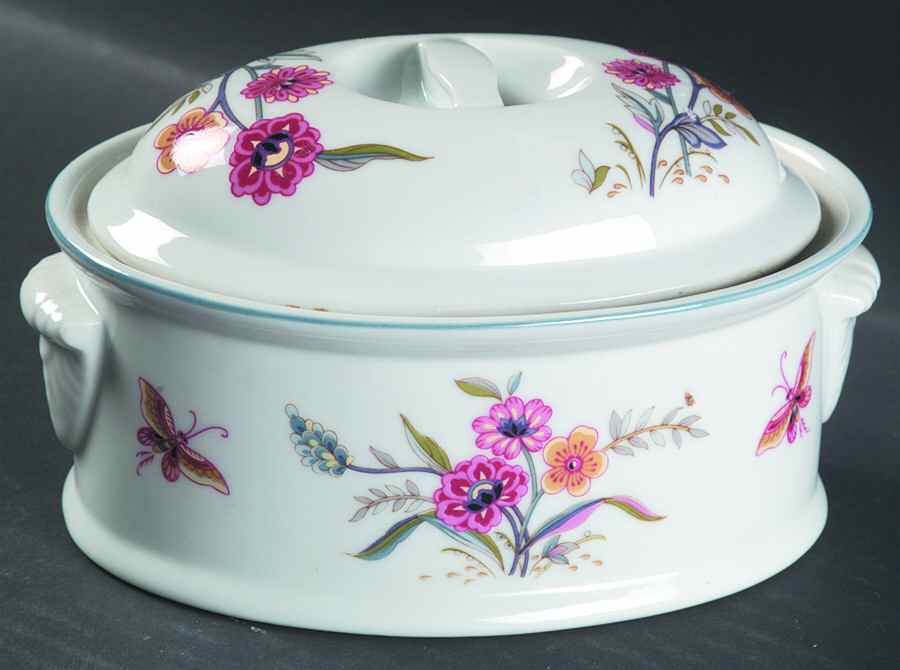 Jardin 1 Pint Oval Covered Casserole by Sadek-1