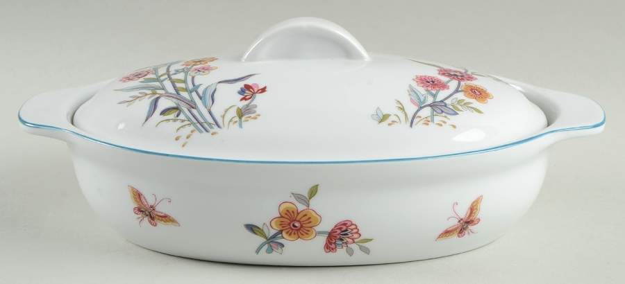 Jardin 1 Pint Oval Covered Casserole by Sadek-1