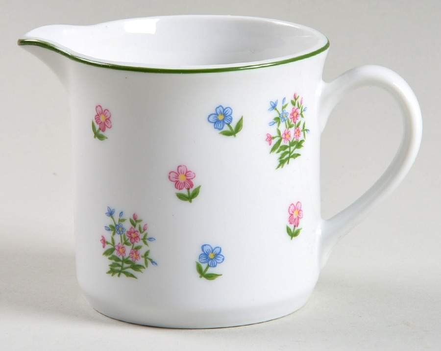 Petite Fleur Creamer by Sadek-1