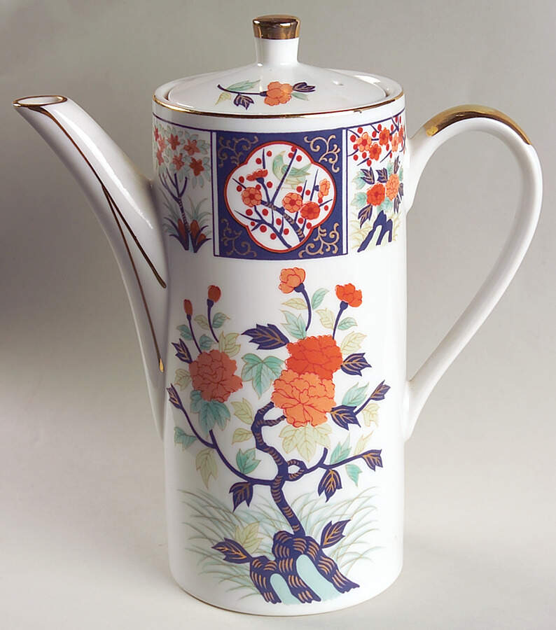 8560 Coffee Pot & Lid by Sadek-1