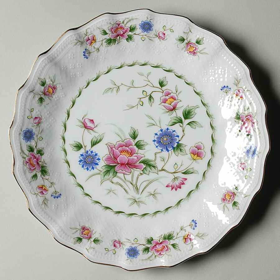 Spring Night Luncheon Plate by Sadek-1