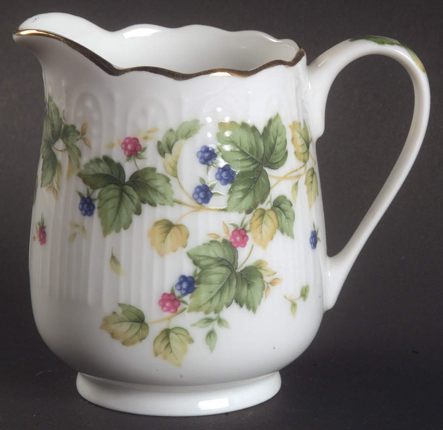 Vineyard Creamer by Sadek-1