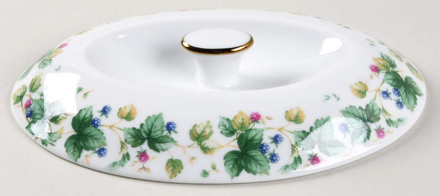 Vineyard Lid for 1 Quart Oval Casserole by Sadek-1