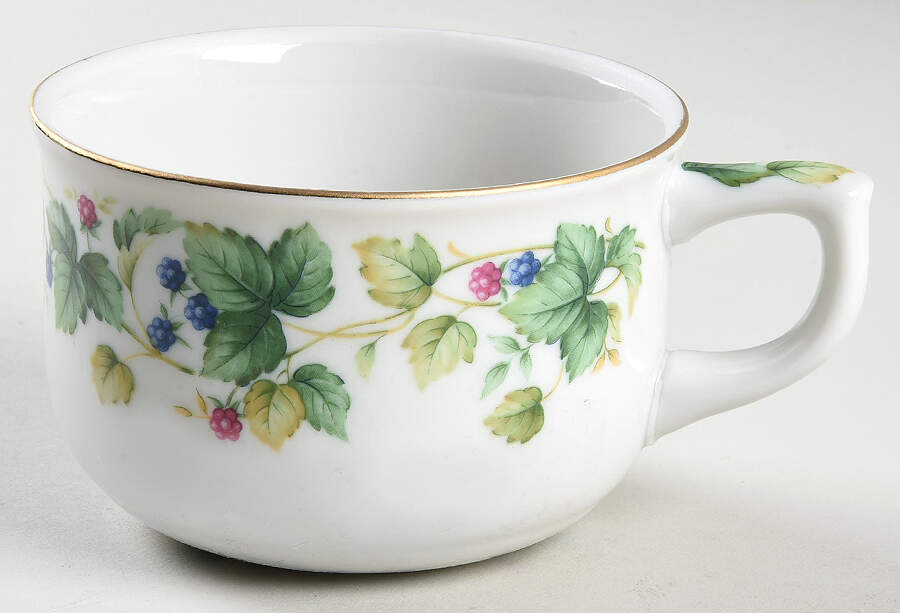 Vineyard Cup for Individual Teapot & Lid with Cup by Sadek-1