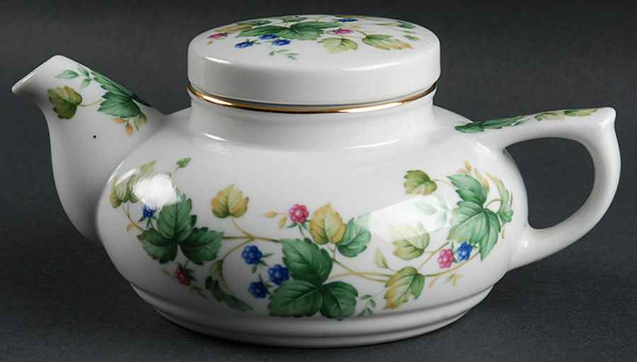 Vineyard Individual Teapot & Lid by Sadek-1