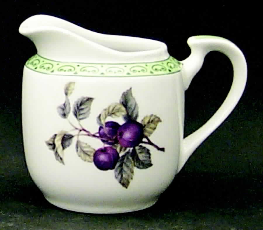 Winterthur Fruit Creamer by Sadek-1