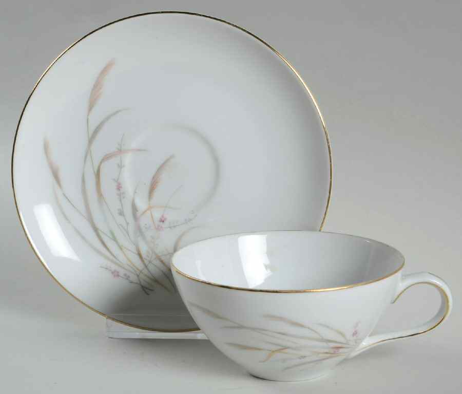 SAJ2 Flat Cup & Saucer Set by Saji-1