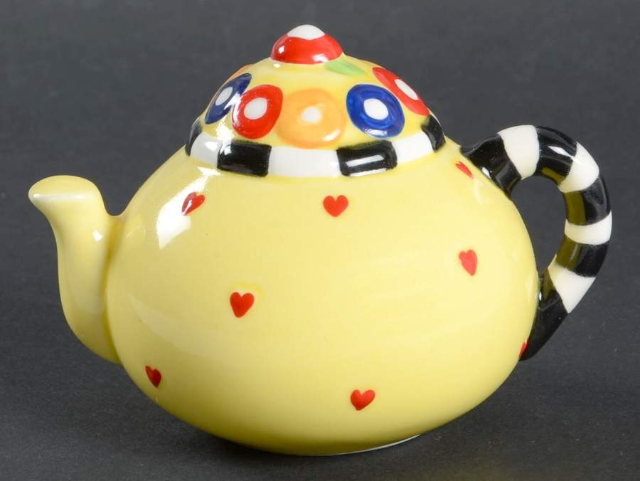 Afternoon Tea Figural Salt Shaker by Sakura-1