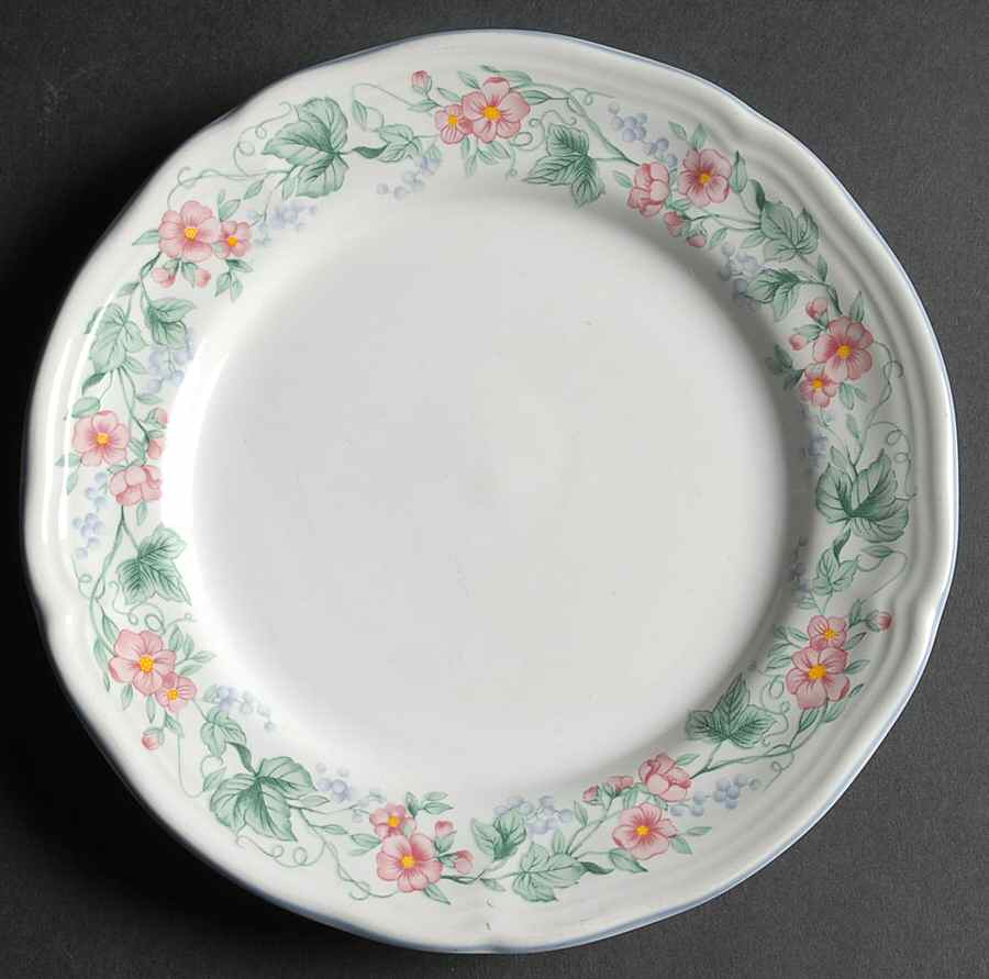 Filgree Salad Plate by Sakura-1