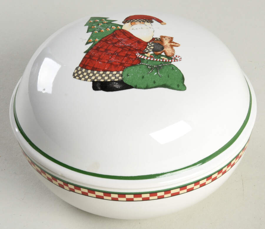 Magic of Santa Round Box & Lid by Sakura-1