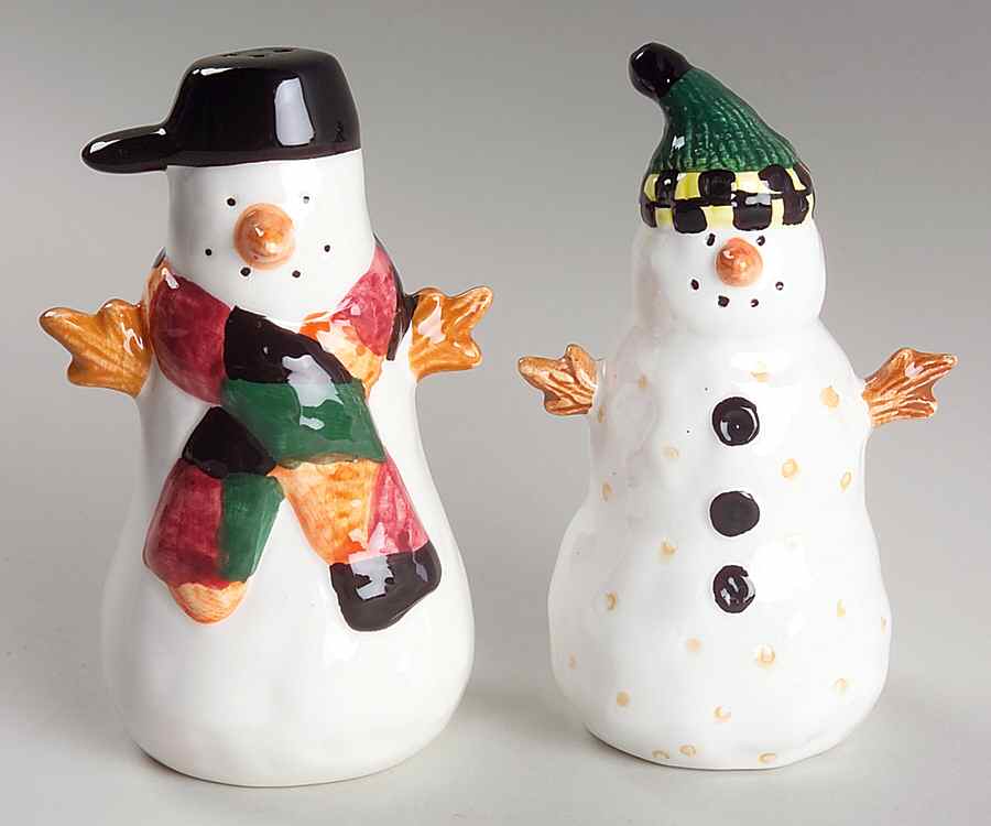 Snowman Figural Salt and Pepper by Sakura-1