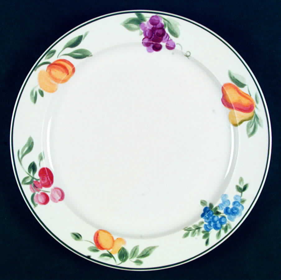 Vienna Dinner Plate by Sakura-1