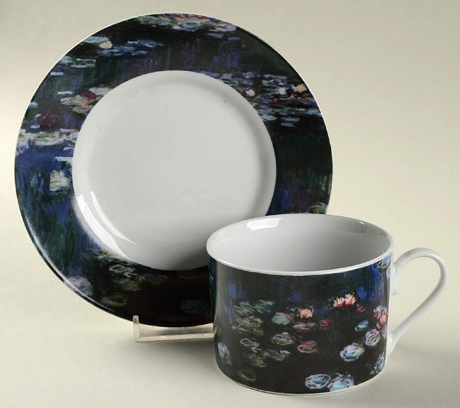 Water Lilies Flat Cup & Saucer Set by Sakura-1