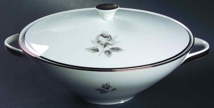 Remembrance (Platinumtrim) Round Covered Vegetable by Saladmaster-1