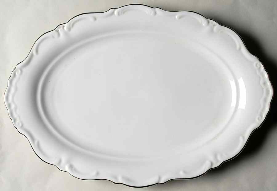 Symphony 15" Oval Serving Platter by Saladmaster-1