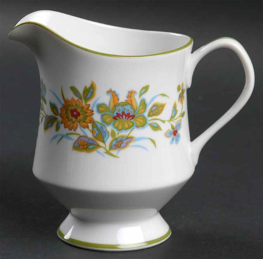 Agincourt Creamer by Sango-1