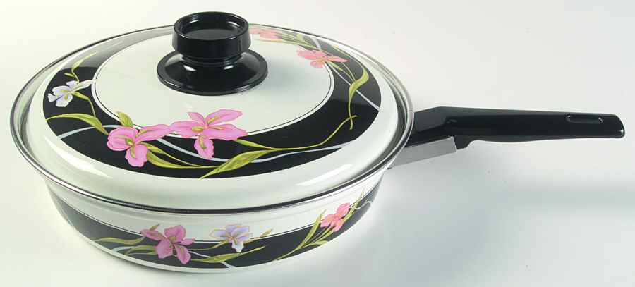 Allure 9" Metal Skillet & Lid by Sango-1