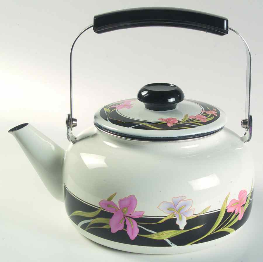 Allure Metal Kettle & Lid by Sango-1
