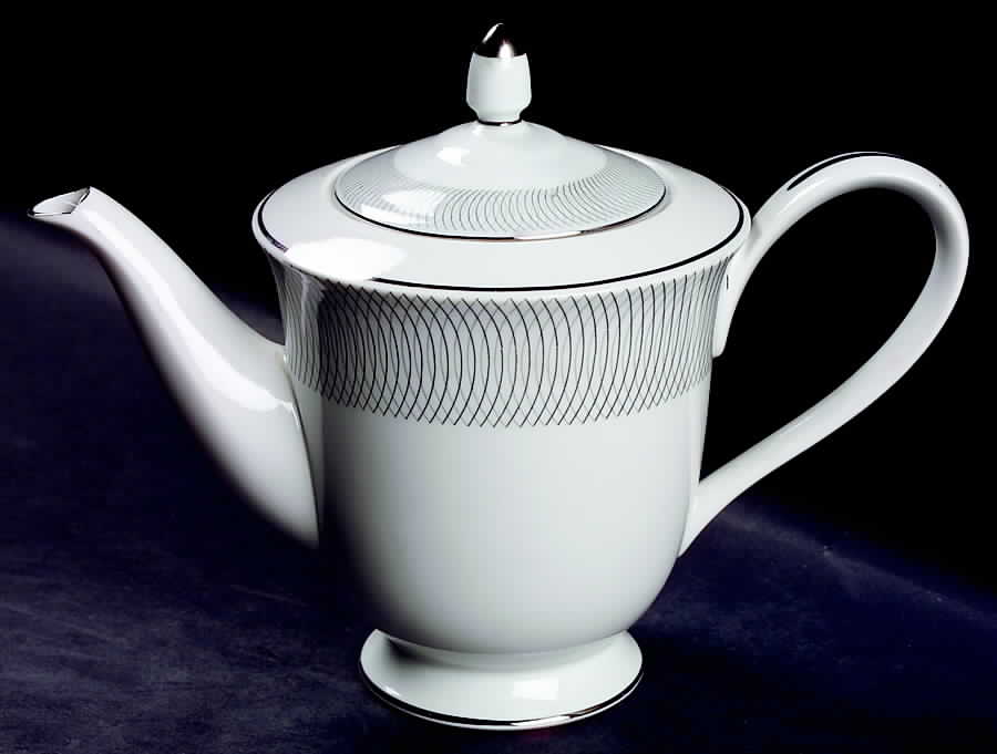 Ambassador Teapot & Lid by Sango-1