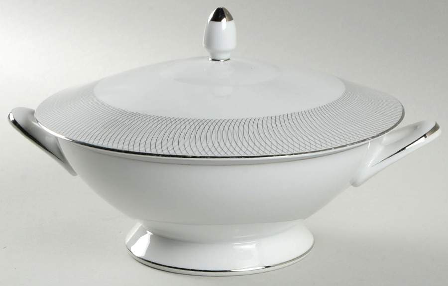 Ambassador Round Covered Vegetable by Sango-1