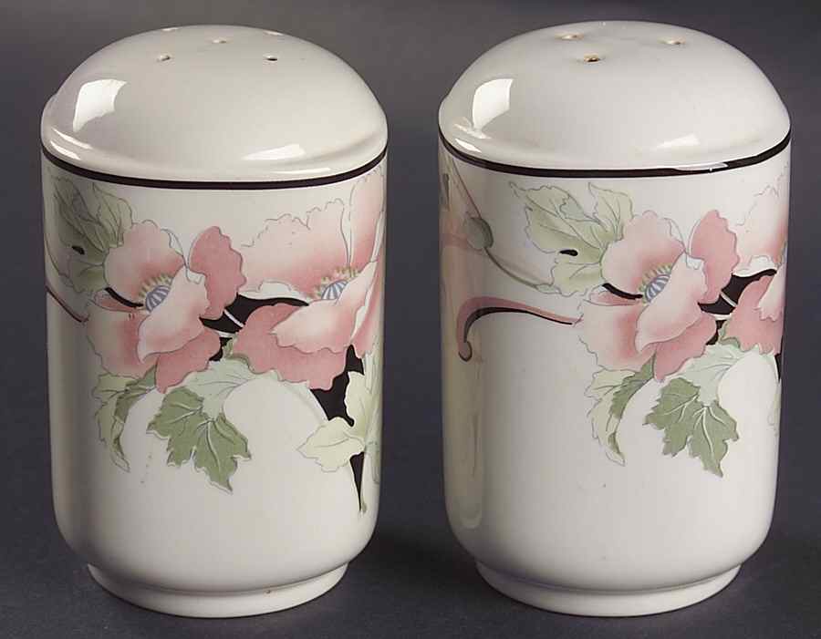 Anastasia Salt & Pepper Set by Sango-1
