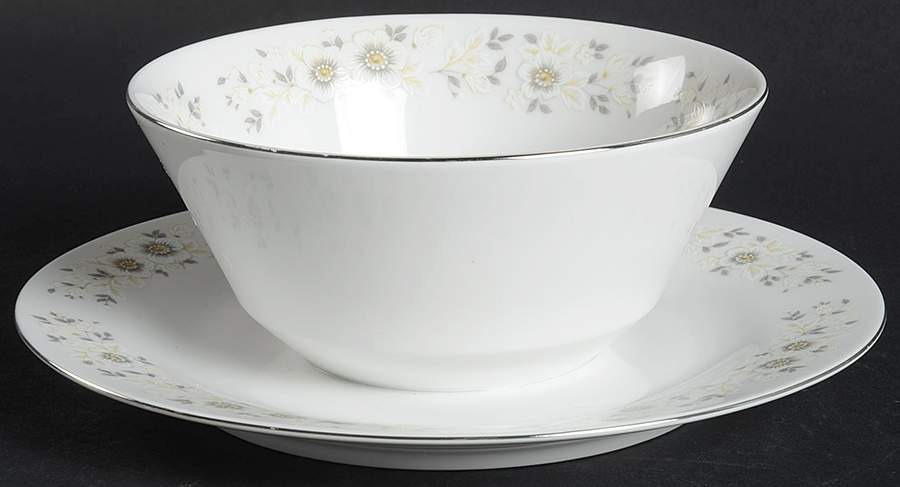 Antibes Gravy Boat with Attached Underplate by Sango-1