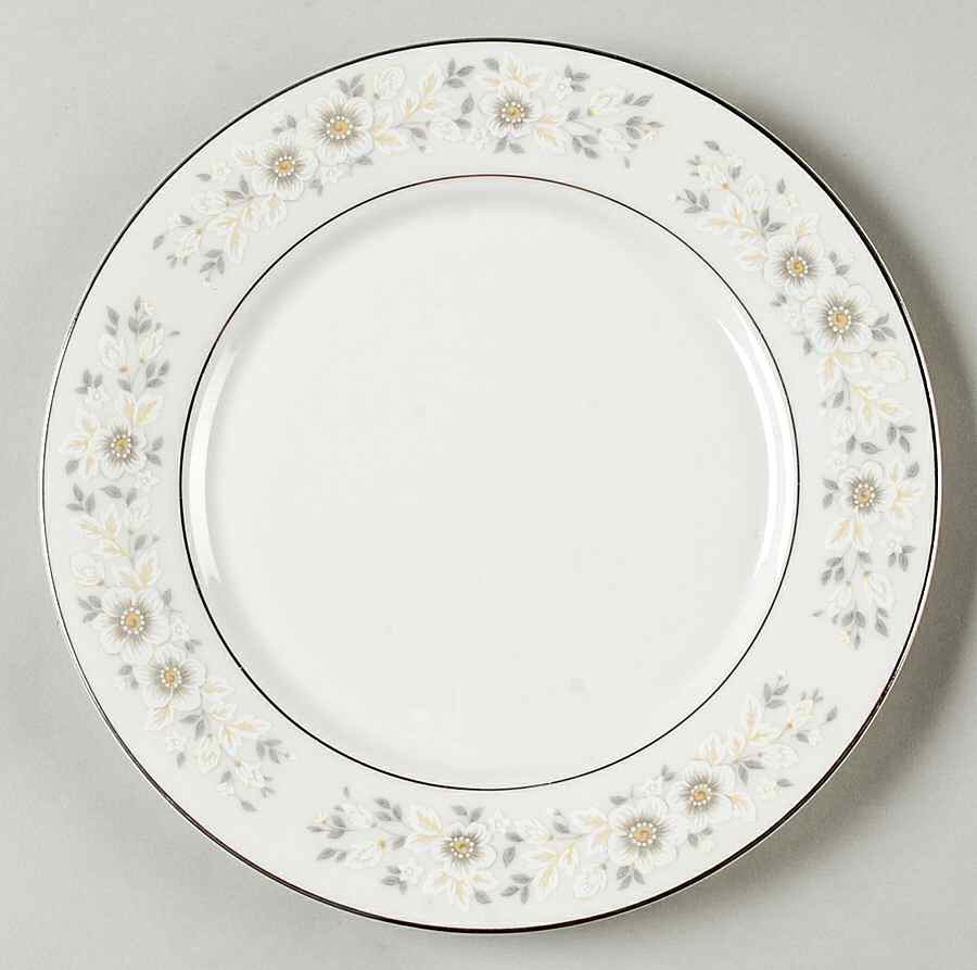 Antibes Salad Plate by Sango-1