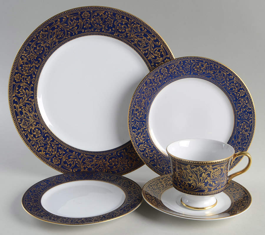 Aristocrat 40 Piece Estate Set by Sango-1