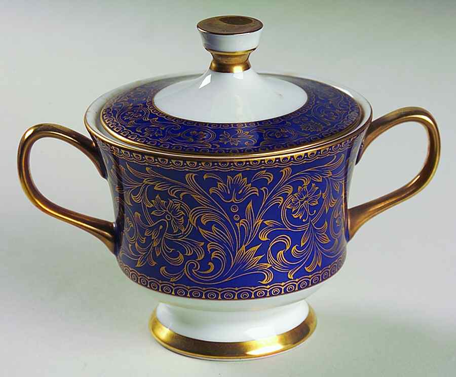 Aristocrat Sugar Bowl & Lid by Sango-1
