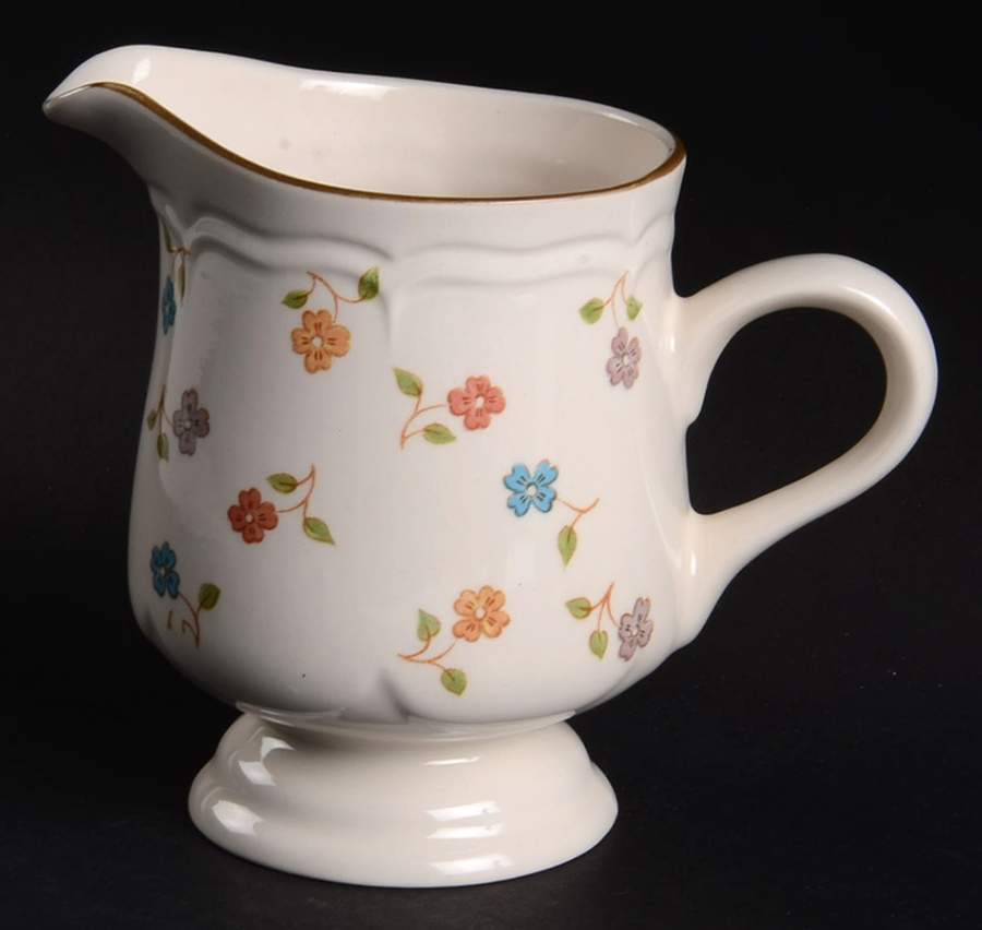 Avignon Creamer by Sango-1