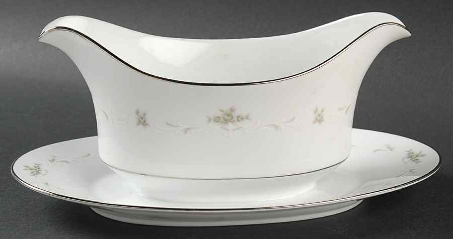 Ballad Gravy Boat with Attached Underplate by Sango-1