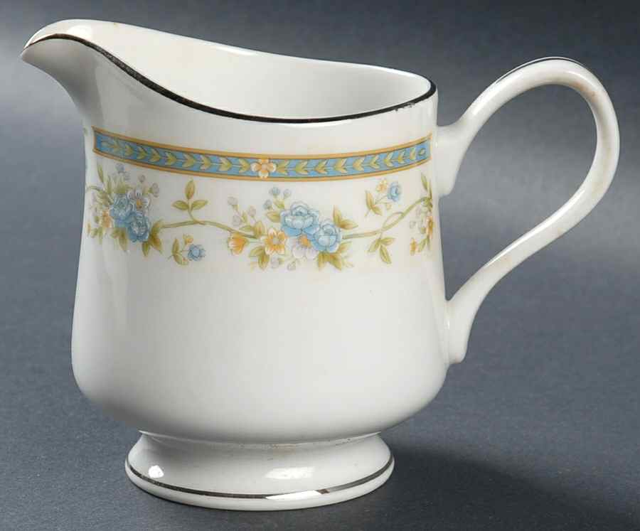 Barclay Creamer by Sango-1