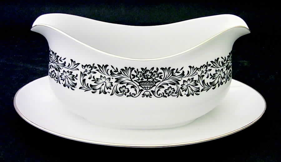 Barcelona Gravy Boat with Attached Underplate by Sango-1