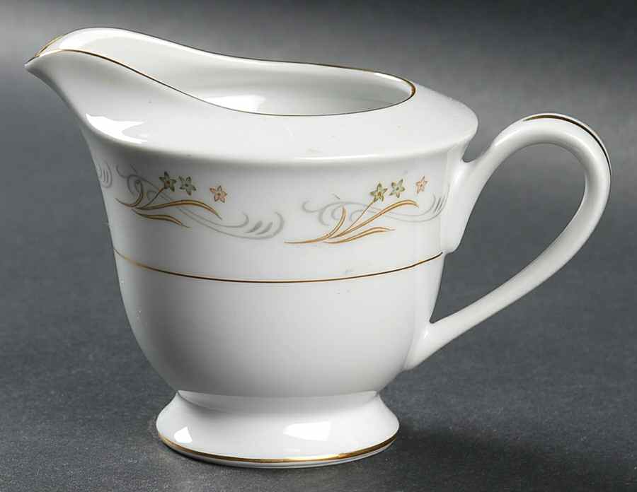 Belaire Creamer by Sango-1