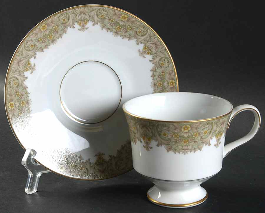 Bergen Footed Cup & Saucer Set by Sango-1